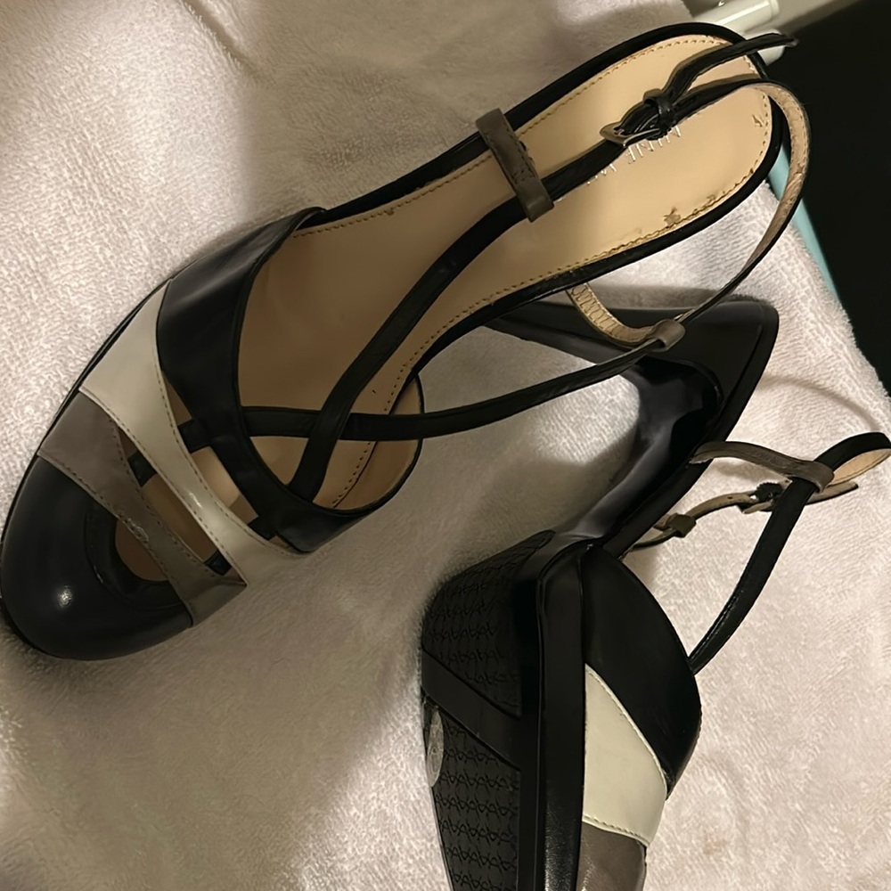 Platform heel Nine West